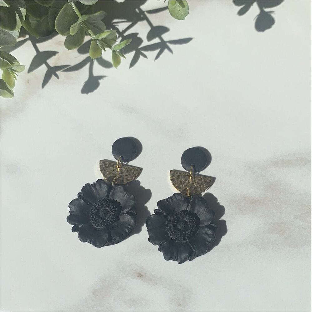 Dahlia Clay Earrings
